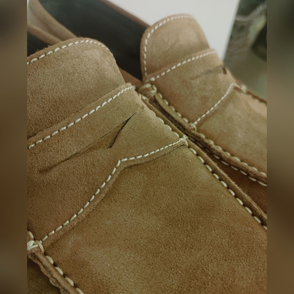 Donald Pliner "Vinco-DT" Distressed Loafers - Picture 5 of 7